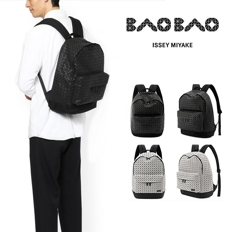 New กระเป๋า issey Miyake BAOBAO DAYPACK BAG...